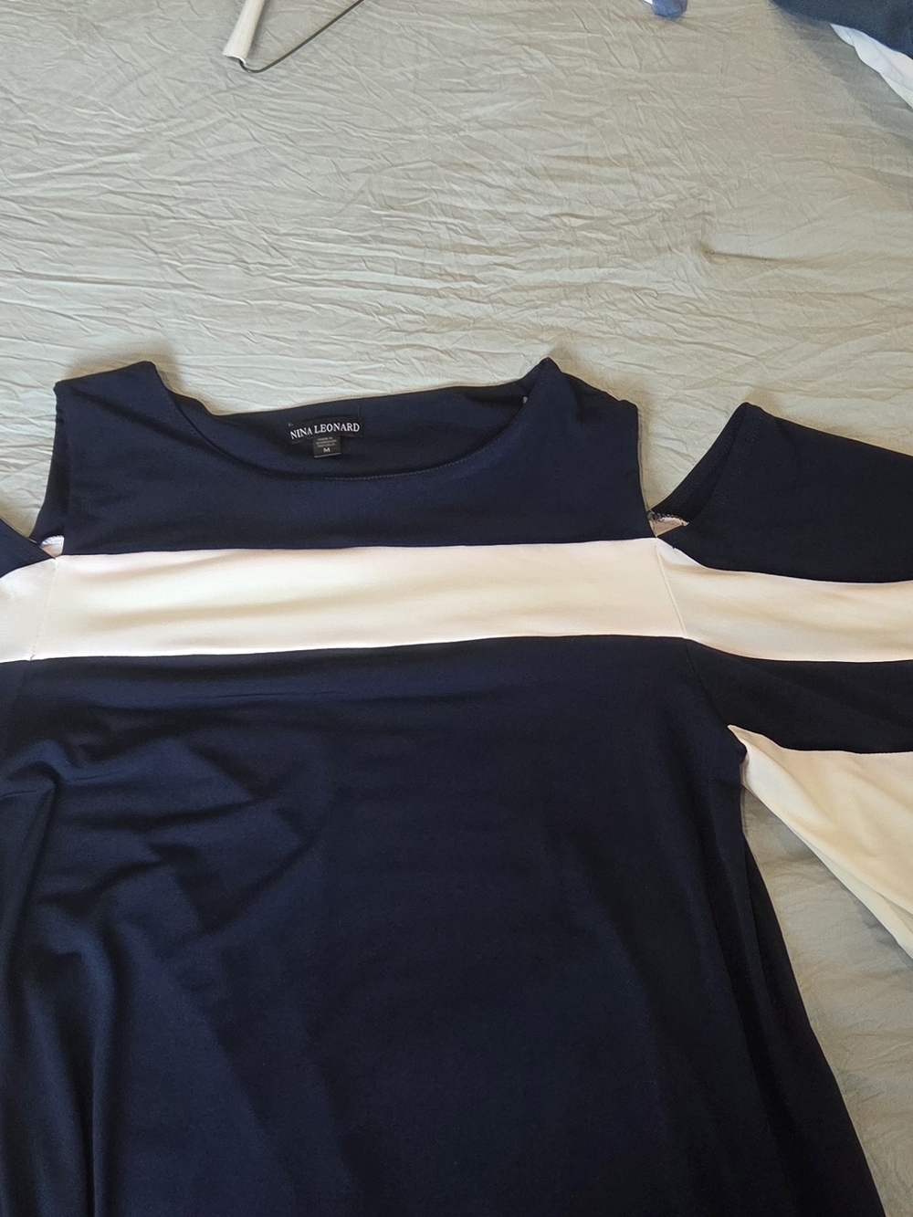 Nina Leonard Navy and White Cold-Shoulder Women's Top